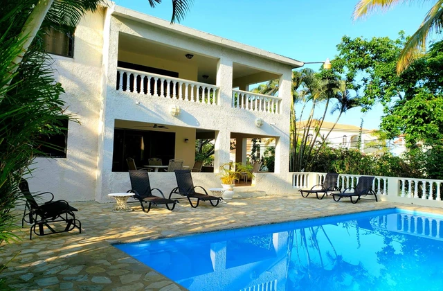 Casa Blanca Playa Cofresi Pool 1